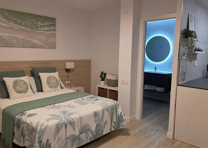 Brisas Apartment *